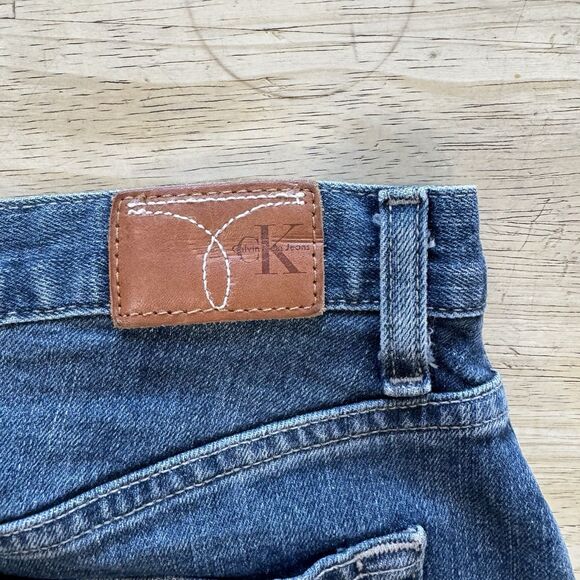 Calvin Klein Vtg. Y2k Denim Pencil Skirt Women's Size 10 Pockets Front Slit EUC - Picture 6 of 13